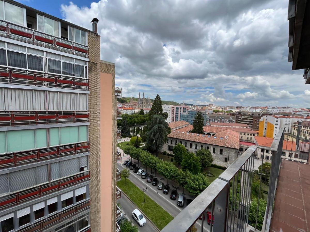 Atuaire Home Gran Apartamento Con Vistas A La Catedral De Burgos Exterior foto