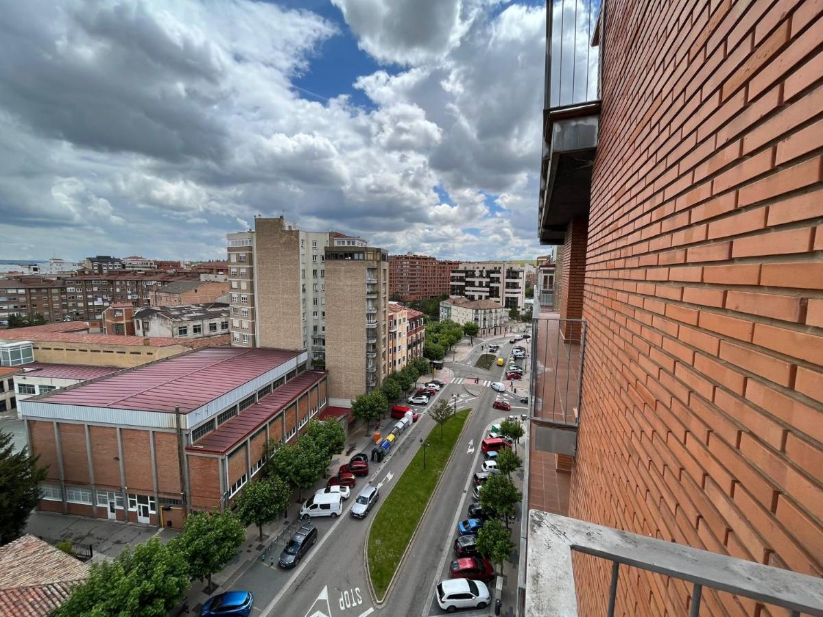 Atuaire Home Gran Apartamento Con Vistas A La Catedral De Burgos Exterior foto